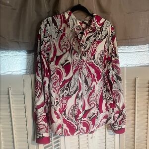 Women’s Blouse
